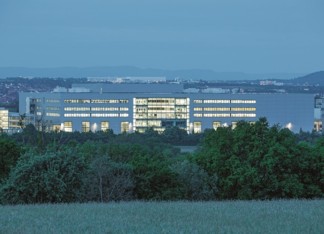 Die Technologiefabrik Scharnhausen – Fertigungsstandort von Festo für Ventile, Ventilinseln und Elektronik. (Foto: Festo AG & Co. KG)