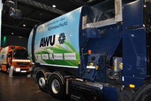 Elektro-Abfallentsorgung: Die AWU Abfallwirtschafts-Union Oberhavel präsentierte den Hybrid-Lkw von Volvo Trucks aus dem Projekt .