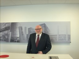 Holger Schaefe: Die Entrauchung von Gebäuden mit rigentoS3 erfüllt alle anerkannten Regeln der Technik und ist Stand der Technik mit erhöhtem Sicherheitskomfort.