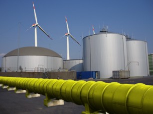 Die Zukunft der Energieversorgung: Energie aus Ökostrom, gespeichert in Gas (Bild: Martin Miltner, TU Wien))